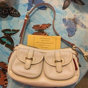 NWOT Dooney & Bourke Small Banana Bag.
